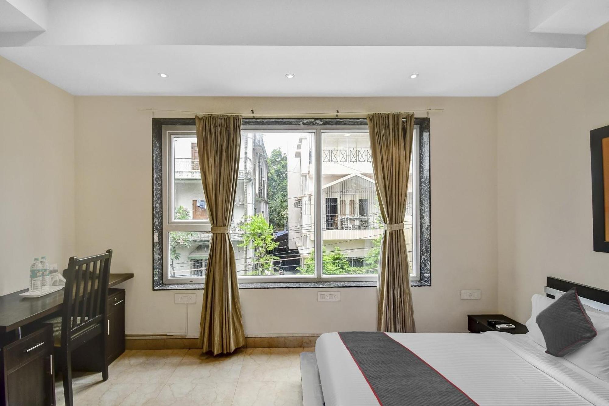 Super Townhouse All In One Kolkata Exterior photo